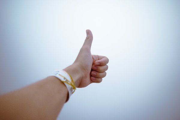 A thumbs up. A thumbs up.