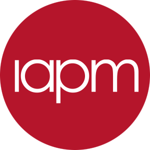 The logo of the IAPM.